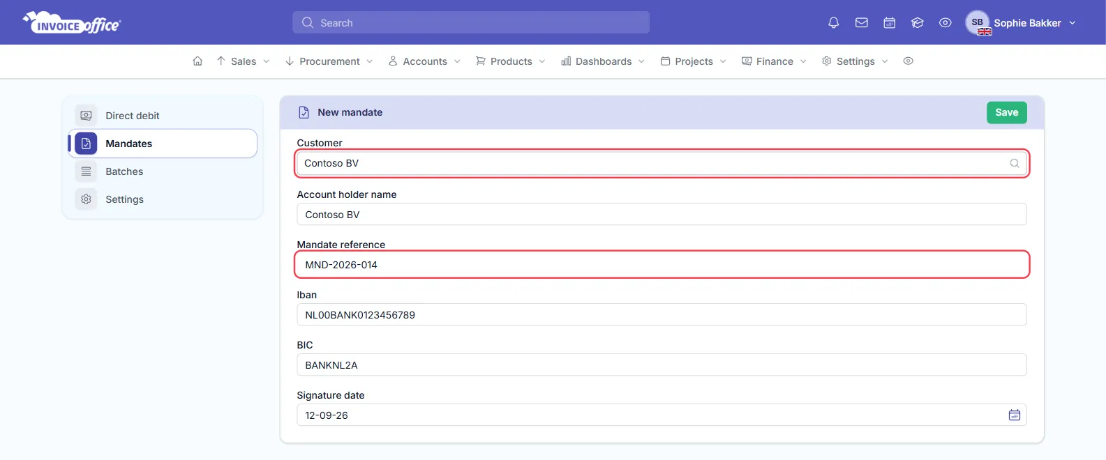 The New direct debit mandate form in Invoice Office for customer Contoso BV with Account holder name Contoso BV, Mandate reference MND-2026-014, Iban, BIC BANKNL2A and Signature date 12-09-26; the Customer and Mandate reference fields are outlined in red
